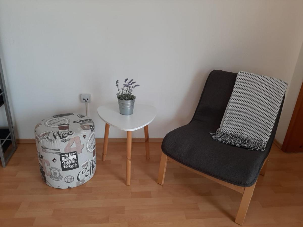 Apartments Luna Свети свети Филип и Яков Екстериор снимка